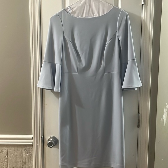 NWOT Harper Rose Bell Sleeve Bateau Neck Sheath Dress in Sky Blue Size 6 - Picture 1 of 9
